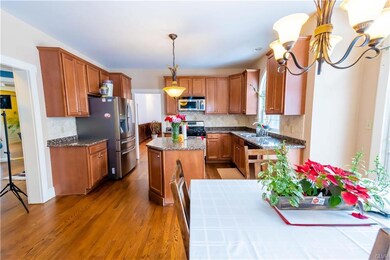 1390 Lorton Dr, Easton, PA 18040 - photo 4