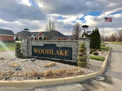 220 W Woodlake Cir, Mount Washington, KY 40047 - photo 3