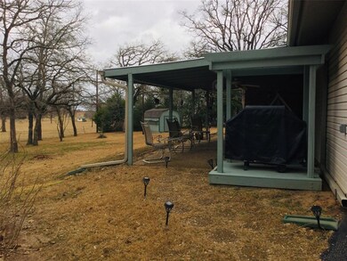 210 Brentwood Dr, Athens, TX 75751 - photo 4