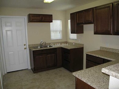 Kitchen. New Counters