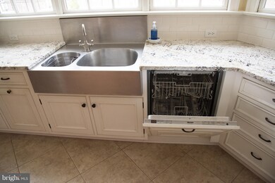 7106 Bloomsbury Ln, Spotsylvania, VA 22553 - photo 3