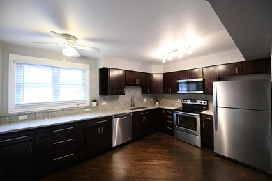 2739 W Glenlake Ave unit 2W, Chicago, IL 60659 - photo 2