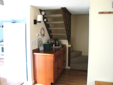 4 Quail Run unit 19, Oak Bluffs, MA 02557 - photo 4