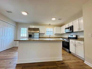 118 Orchard Cir, Fitzgerald, GA 31750 - photo 5