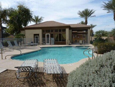 Pool & Clubhouse
