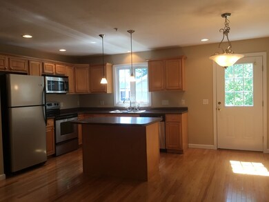 23 3rd St unit E, Webster, MA 01570 - photo 3
