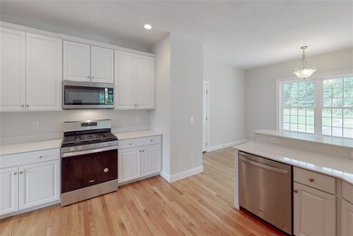 1 Harvest Ct, MerriMacK, NH 03054 - photo 4