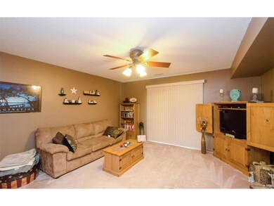 1280 Daleview Dr unit 3, Marion, IA 52302 - photo 6