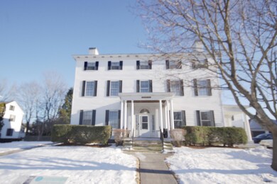 Exterior 4