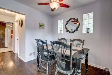 1046 S East Ave, Oak Park, IL 60304 - photo 4