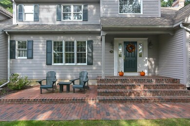 19 Douglas Dr, Mansfield, MA 02048 - photo 2
