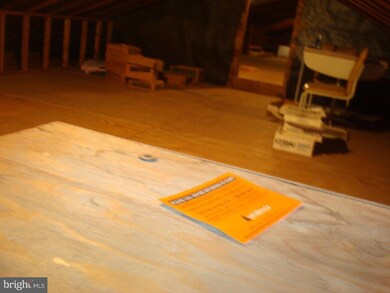 411 N Lehigh St, Tamaqua, PA 18252 - photo 3