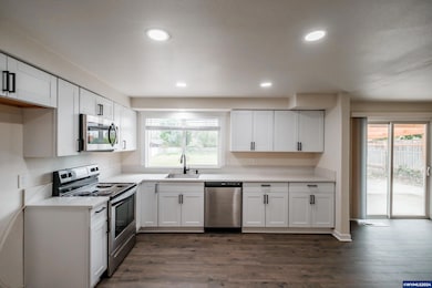 1730 Stone Hedge Dr NE, Keizer, OR 97303 - photo 6