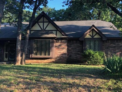 1312 Donna Ln, Bedford, TX 76022 - photo 2