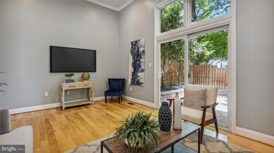 11876 Abercorn Ct, Reston, VA 20191 - photo 7