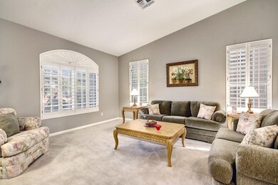 Living room 150th (4)