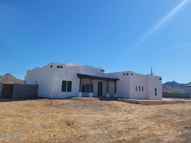 Block Wall- front