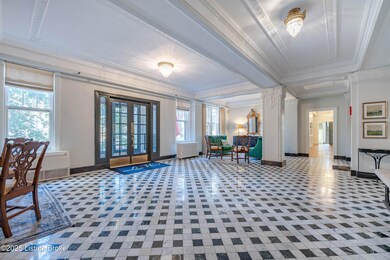 Dartmouth - Willow Terrace Condo unit 59, Louisville, KY 40204 - photo 4