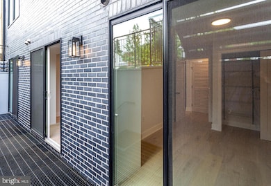 845 19th St NE unit 4, Washington, DC 20002 - photo 4