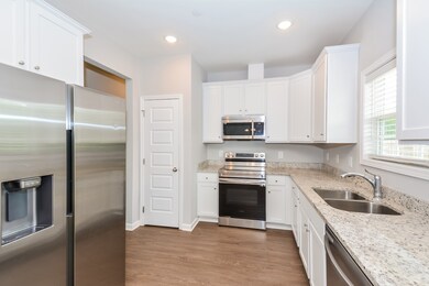 1017 Echo Ridge Rd, Columbia, TN 38401 - photo 5