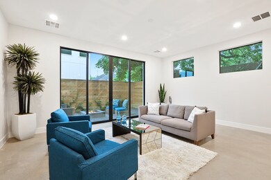 2105 Park St, Houston, TX 77019 - photo 5