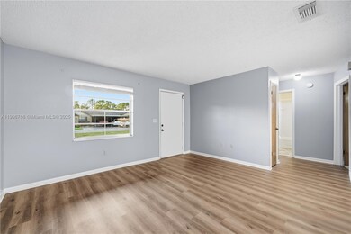 55 Jasmine St, Lake Placid, FL 33852 - photo 5