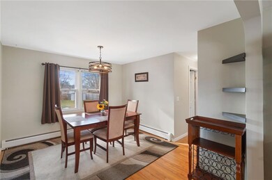 310 Sandy Ln, Warwick, RI 02889 - photo 6