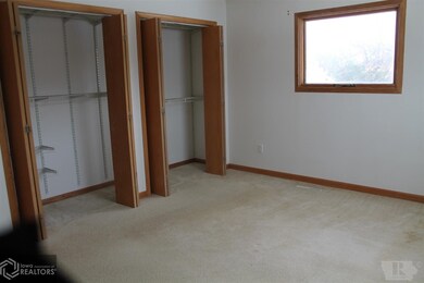 209 S 8th Ave E, Newton, IA 50208 - photo 7