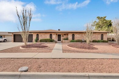 10625 Sombra Verde Dr, El Paso, TX 79935 - photo 3