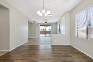 1651 W Morse Dr - Interior-13