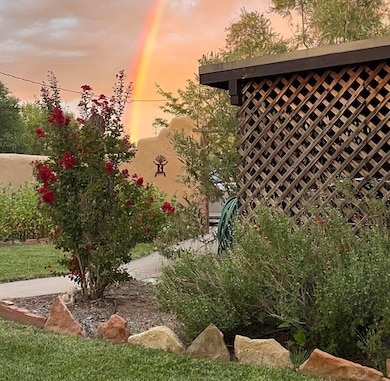 16 Bennett Rd, Los Lunas, NM 87031 - photo 2