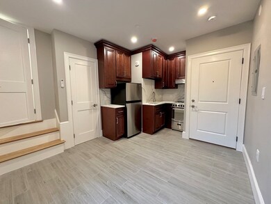 1150 Cambridge St unit 2, Cambridge, MA 02139 - photo 2