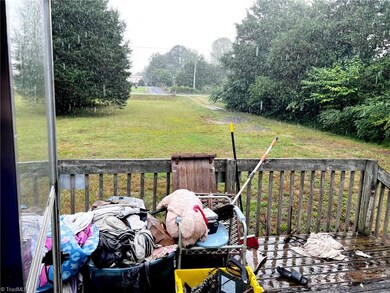 253 Hoover Hill Rd, Asheboro, NC 27205 - photo 5