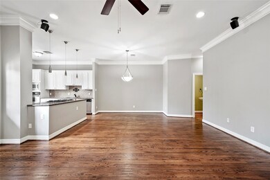 806 Garden Trace Ln, Houston, TX 77018 - photo 5