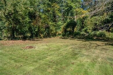 817 Magness Dr, Spartanburg, SC 29303 - photo 4