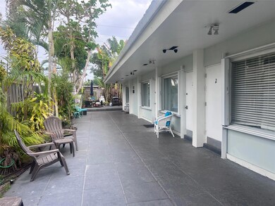 2850 NE 30th St unit 1, Fort Lauderdale, FL 33306 - photo 3