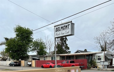 501 Belmont Ave unit 8, Bakersfield, CA 93308 - photo 2