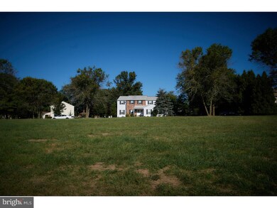 93 Watergate Dr, Feasterville Trevose, PA 19053 - photo 3