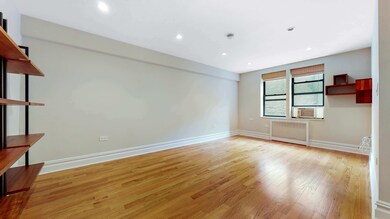 69 Bennett Ave unit 501, New York, NY 10033 - photo 4