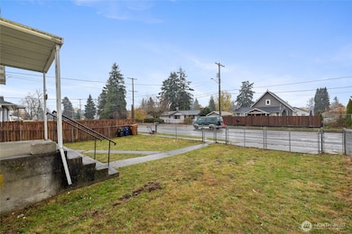 8815 S Yakima Ave, Tacoma, WA 98444 - photo 2