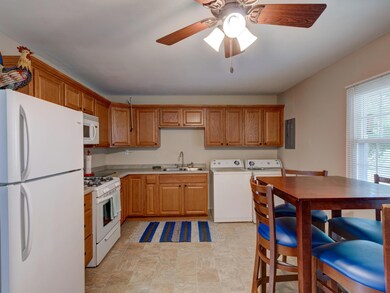 1013 E Center Cross St, Edinburgh, IN 46124 - photo 6