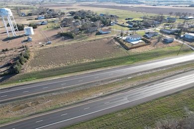 427 West St, Taylor, TX 76574 - photo 6