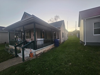 253 S Illinois Ave, Wellston, OH 45692 - photo 3