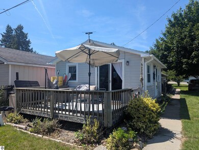 152 N Huron Rd, Au Gres, MI 48703 - photo 7