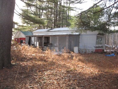 85 Eaton St, Charlestown, NH 03603 - photo 4