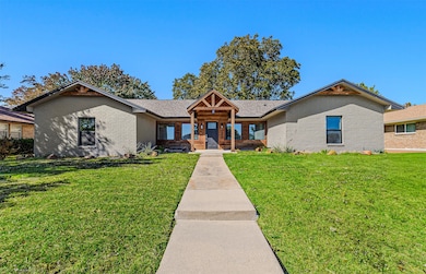 1301 Pecan Valley Dr, Garland, TX 75043 - photo 2