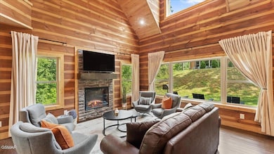 05-Living Room