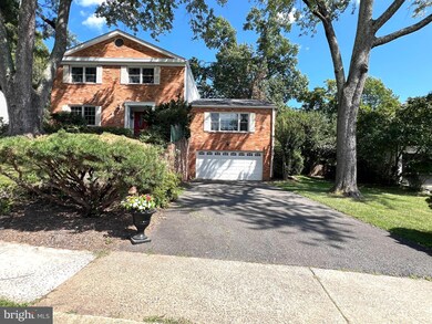 1323 Macbeth St, McLean, VA 22102 - photo 2