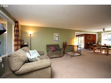 2230 NE Elliott Ave, Gresham, OR 97030 - photo 5