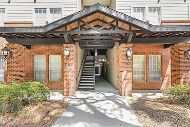 1142 SW 9th Rd unit 103, Gainesville, FL 32601 - photo 2